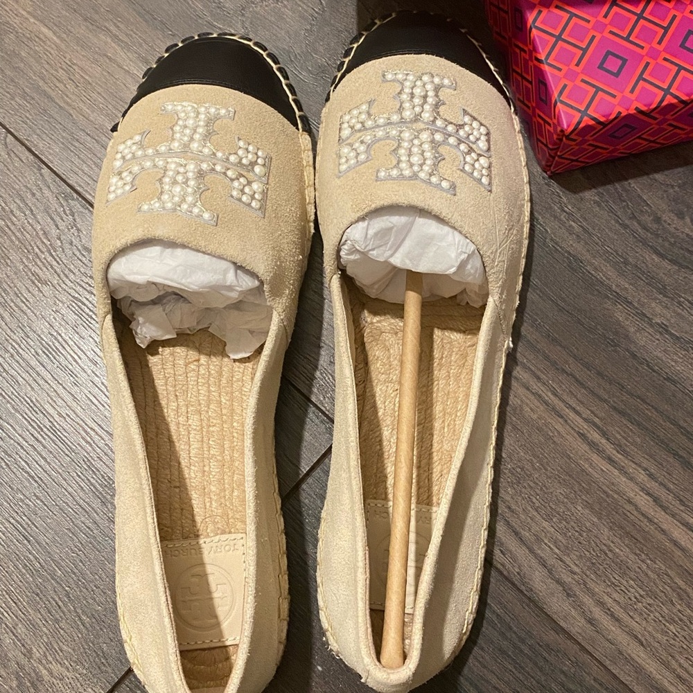 NEW TORY BURCH espadrille with pearl logo
